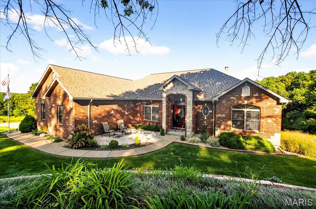 3306 Magnolia Lane