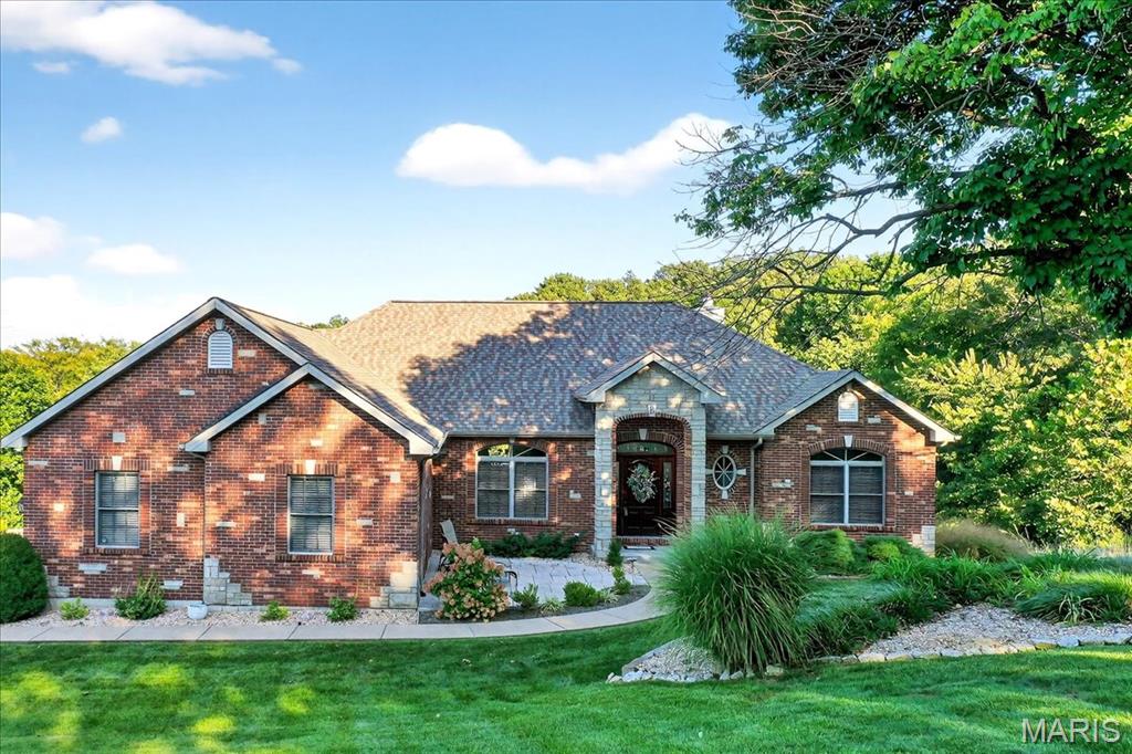 3306 Magnolia Lane