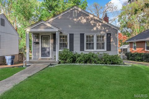 Photo of 3535 San Jose Lane, St Ann, MO 63074 (MLS # 25073947)