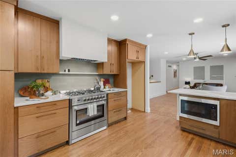 Tiny photo for 14 Wedgewood Lane, Creve Coeur, MO 63141 (MLS # 26046942)
