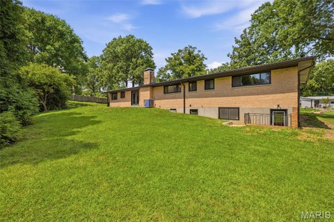 Tiny photo for 14 Wedgewood Lane, Creve Coeur, MO 63141 (MLS # 26046942)