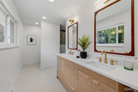 Tiny photo for 14 Wedgewood Lane, Creve Coeur, MO 63141 (MLS # 26046942)