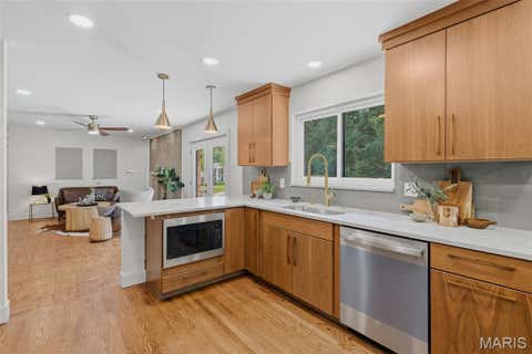 Tiny photo for 14 Wedgewood Lane, Creve Coeur, MO 63141 (MLS # 26046942)