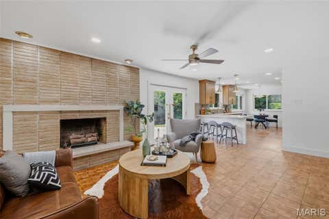 Tiny photo for 14 Wedgewood Lane, Creve Coeur, MO 63141 (MLS # 26046942)