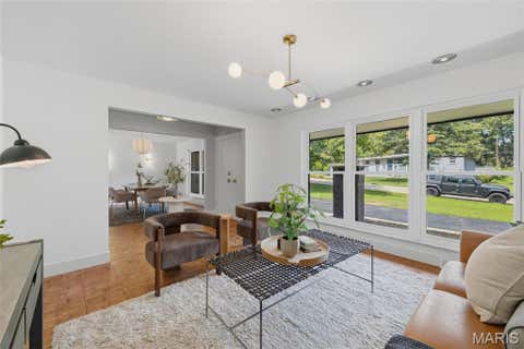 Tiny photo for 14 Wedgewood Lane, Creve Coeur, MO 63141 (MLS # 26046942)
