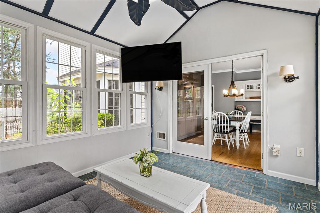 Christopher Lake Estates - Residential