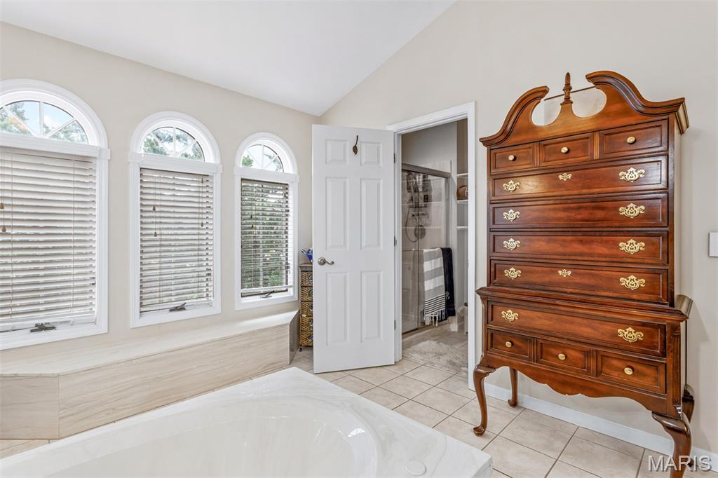 Christopher Lake Estates - Residential