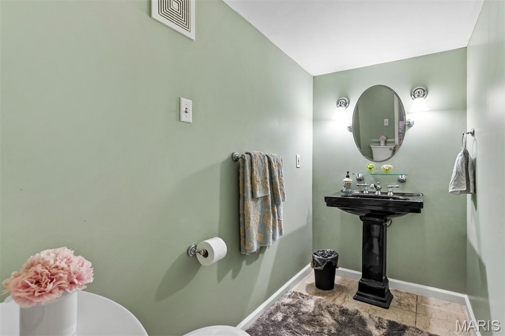 Christopher Lake Estates - Residential