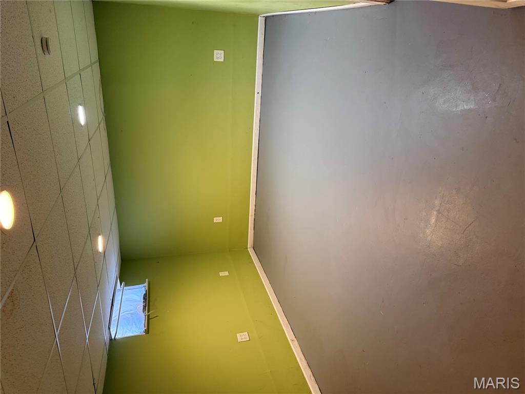 Bissell Hills 3 - Residential Lease