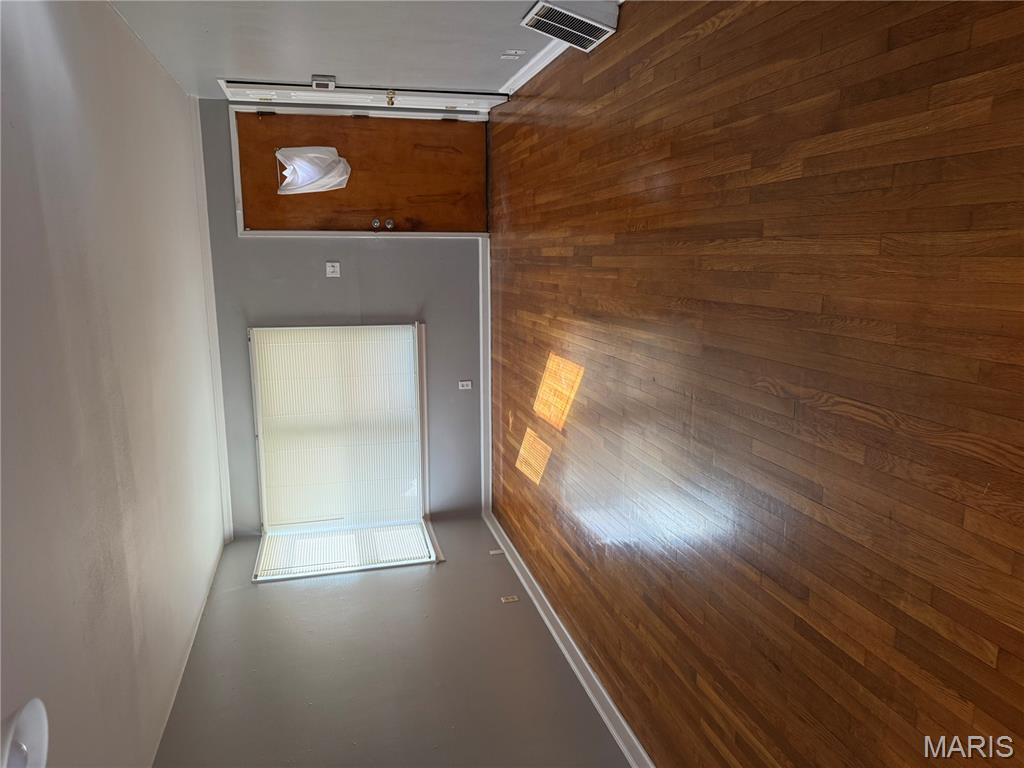 Bissell Hills 3 - Residential Lease