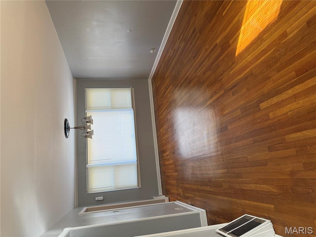 Bissell Hills 3 - Residential Lease