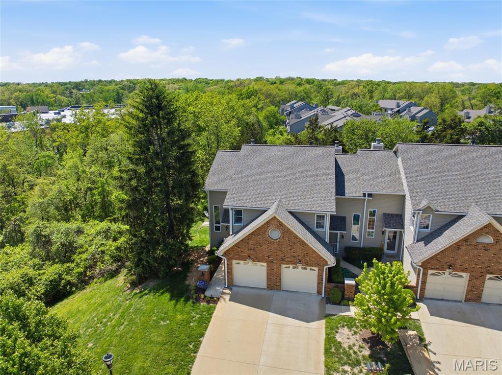 Clarkson Grove Condo Tenth - Residential