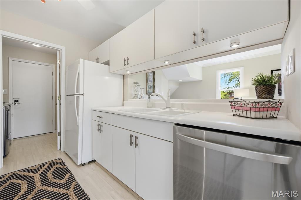 Clarkson Grove Condo Tenth - Residential