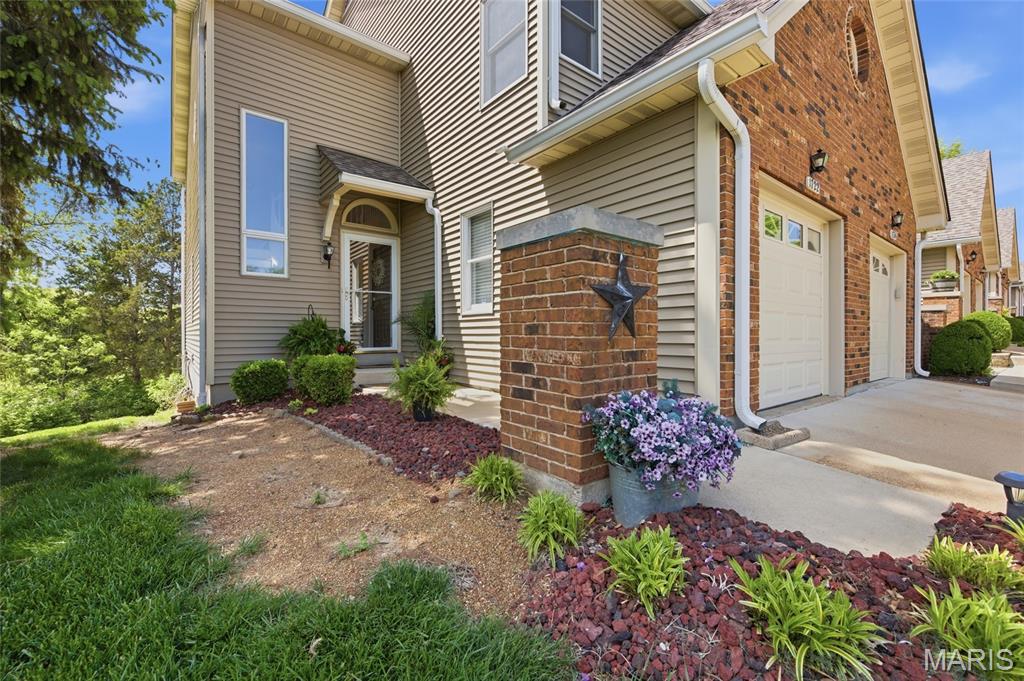 Clarkson Grove Condo Tenth - Residential