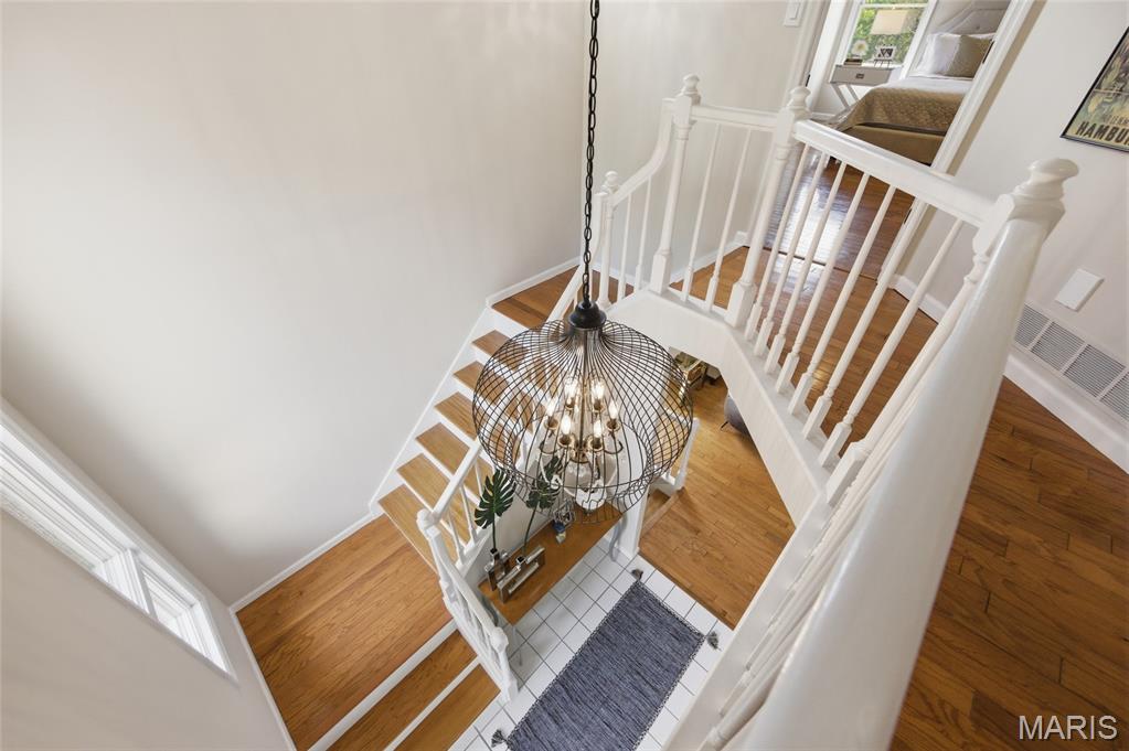 Clarkson Grove Condo Tenth - Residential