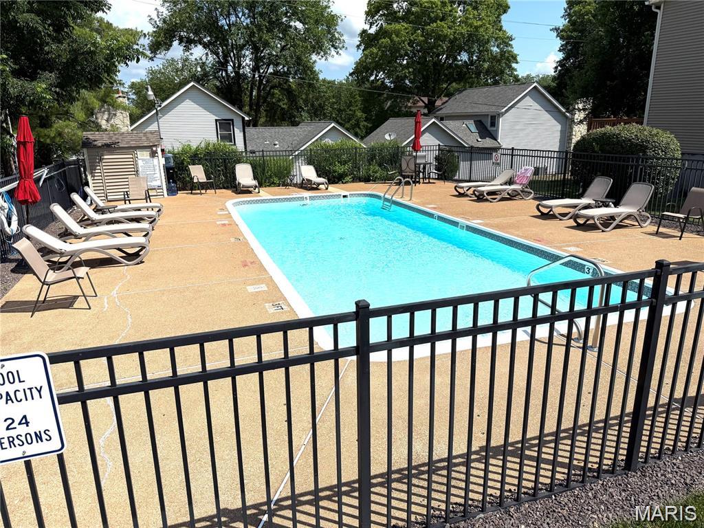 Clarkson Grove Condo Tenth - Residential