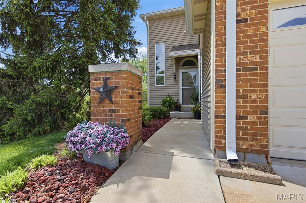 Clarkson Grove Condo Tenth - Residential