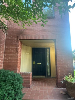 4398 LINDELL BLVD APT 32, SAINT LOUIS, MO 63108 - Image 5fd4b0a3bb6fccf7c6caee376122e845/63642382