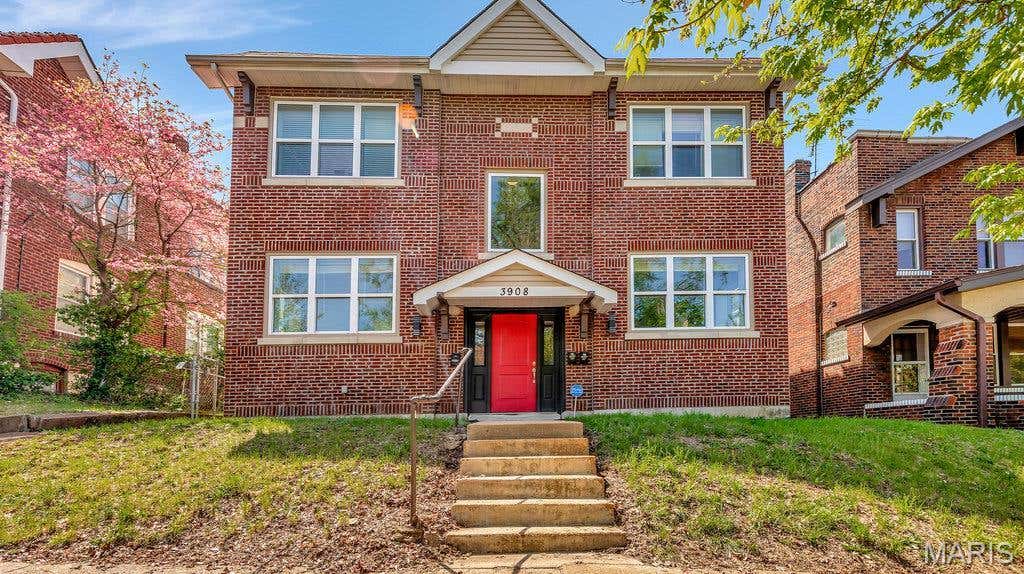 Photo of 3908 Mcdonald Avenue #1F, St Louis, MO 63116 (MLS # 26037029)