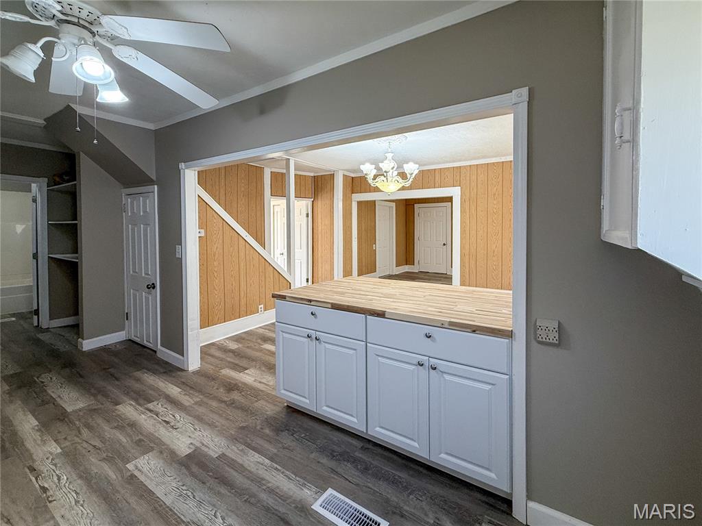 Mangolds Sub - Residential