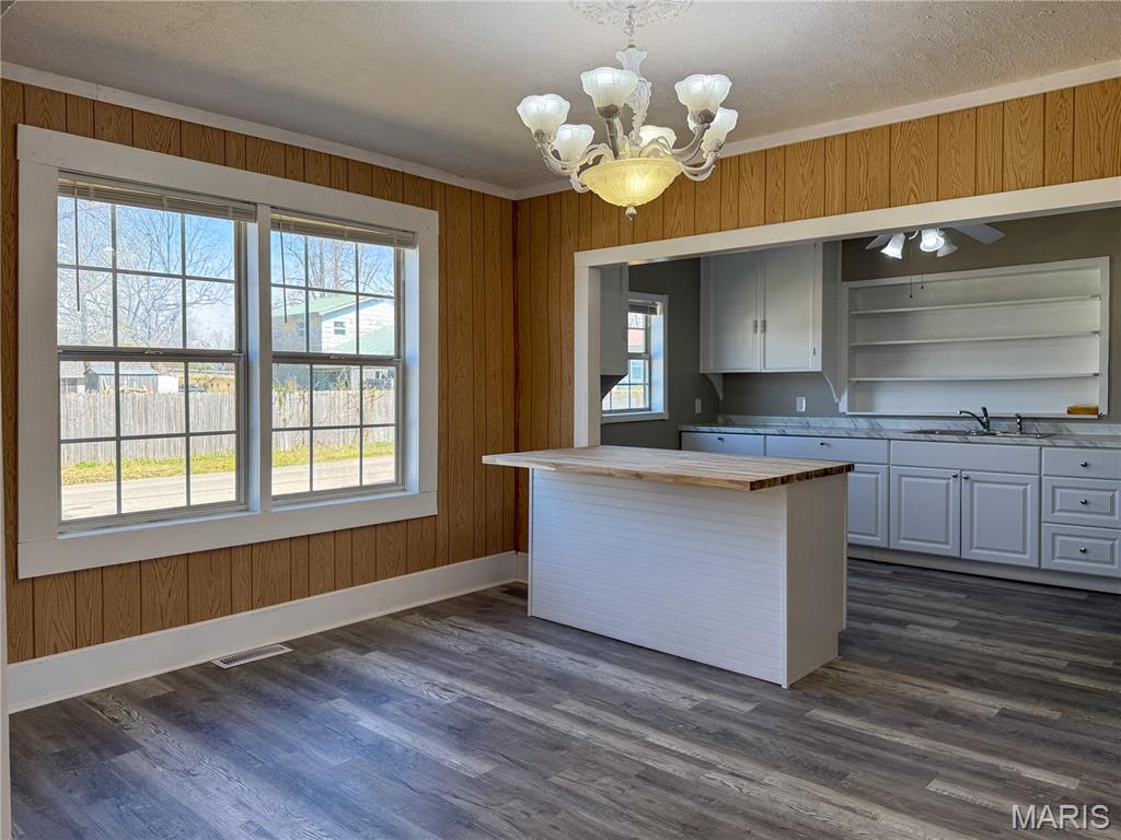 Mangolds Sub - Residential