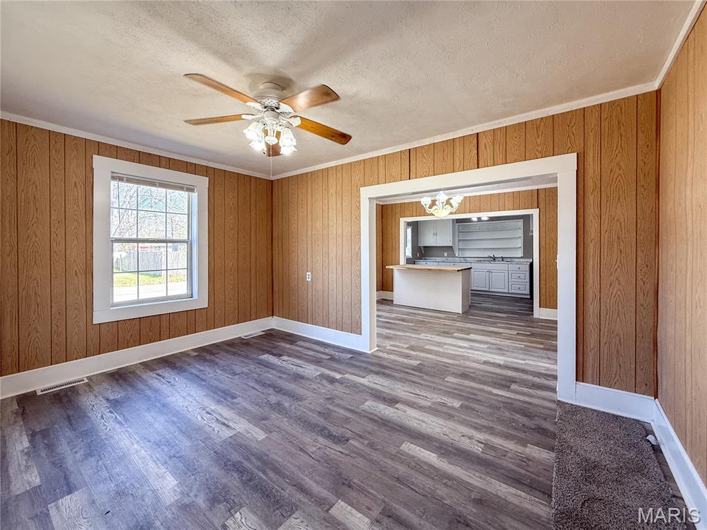 Mangolds Sub - Residential