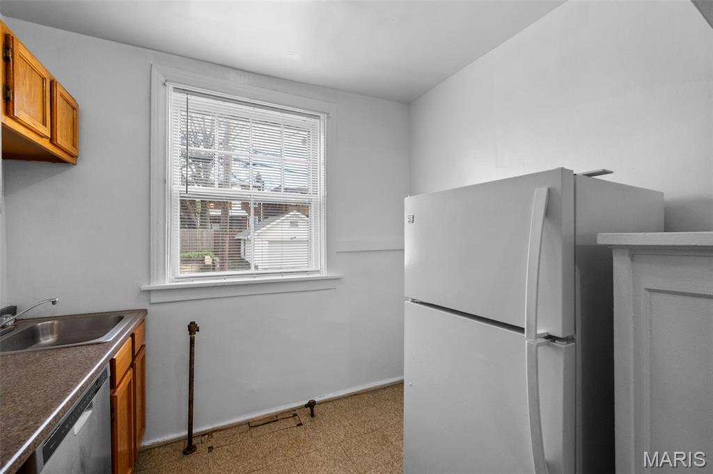 McAdaras Add - Residential Income