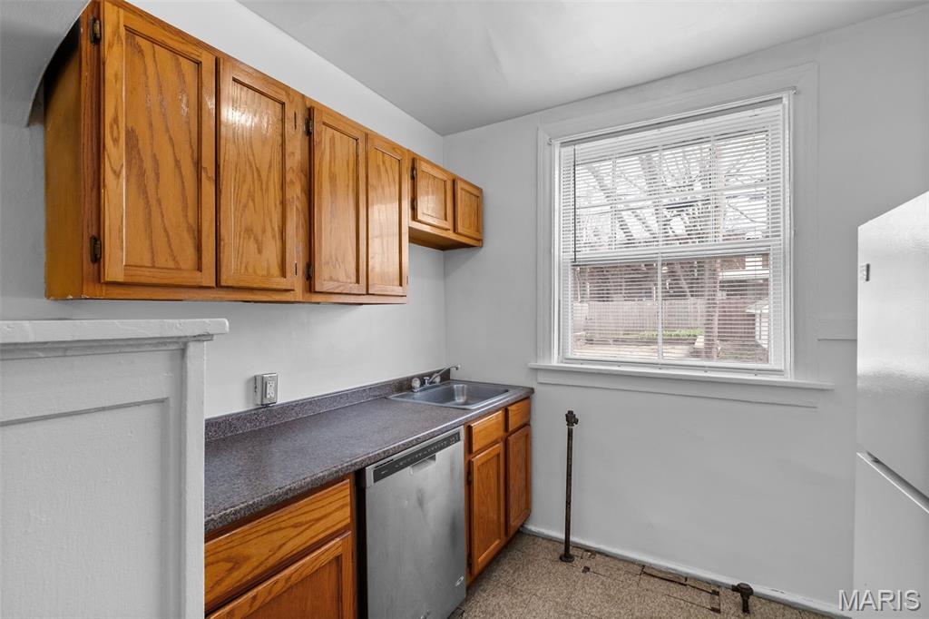 McAdaras Add - Residential Income