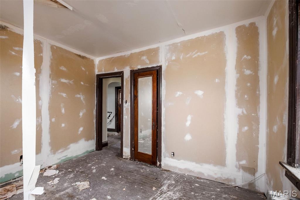 McAdaras Add - Residential Income