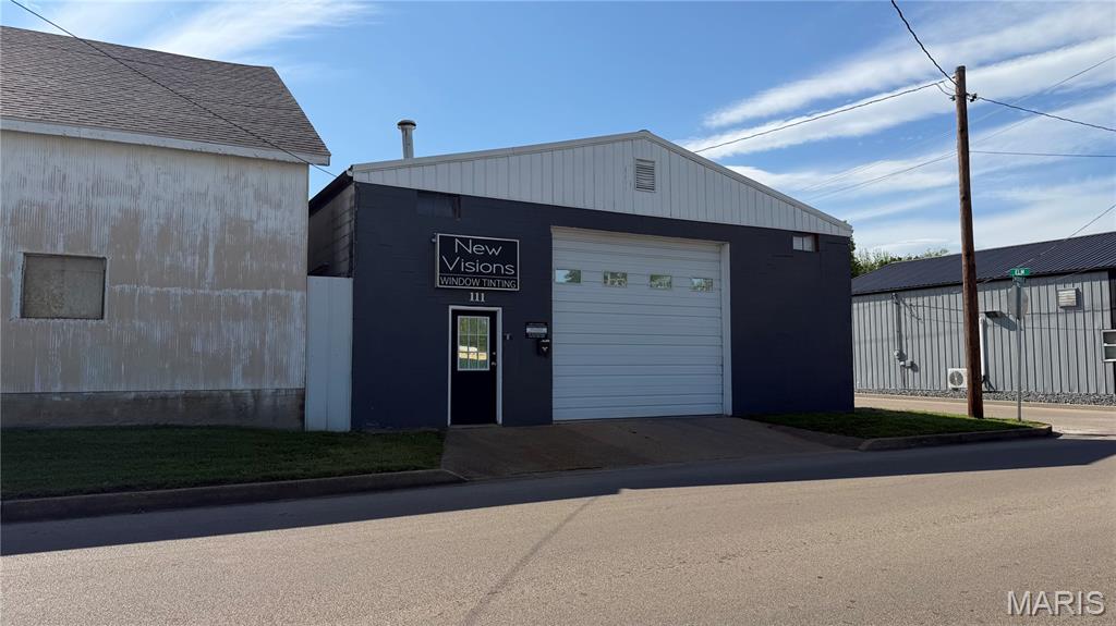Eastern Add - Commercial Sale