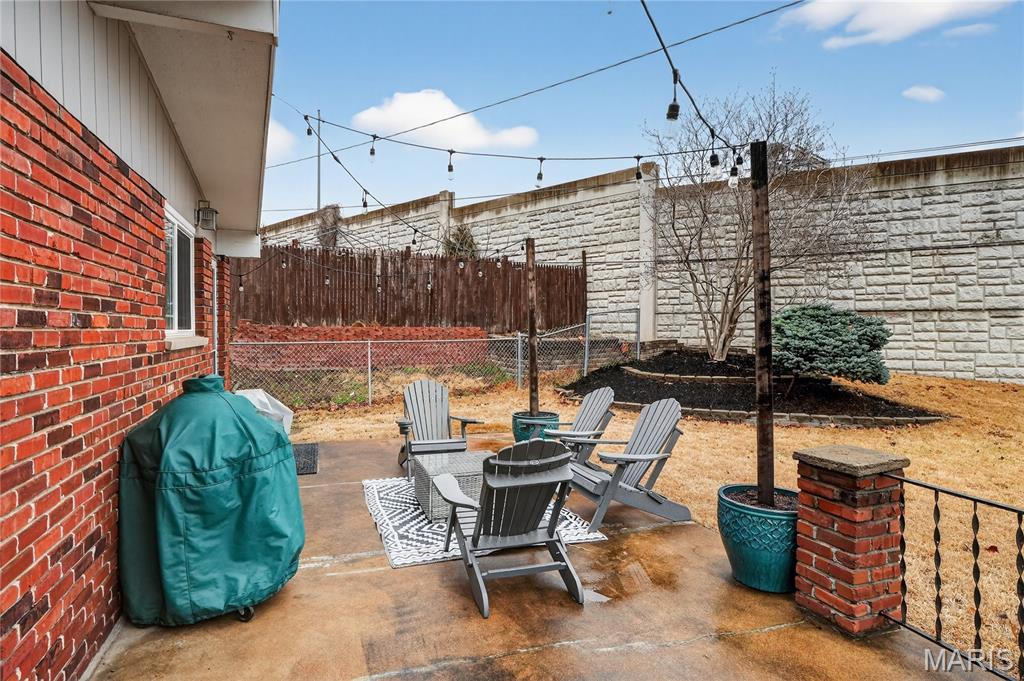 A R Schollmeyers Resub Of Norths Forest - Residential