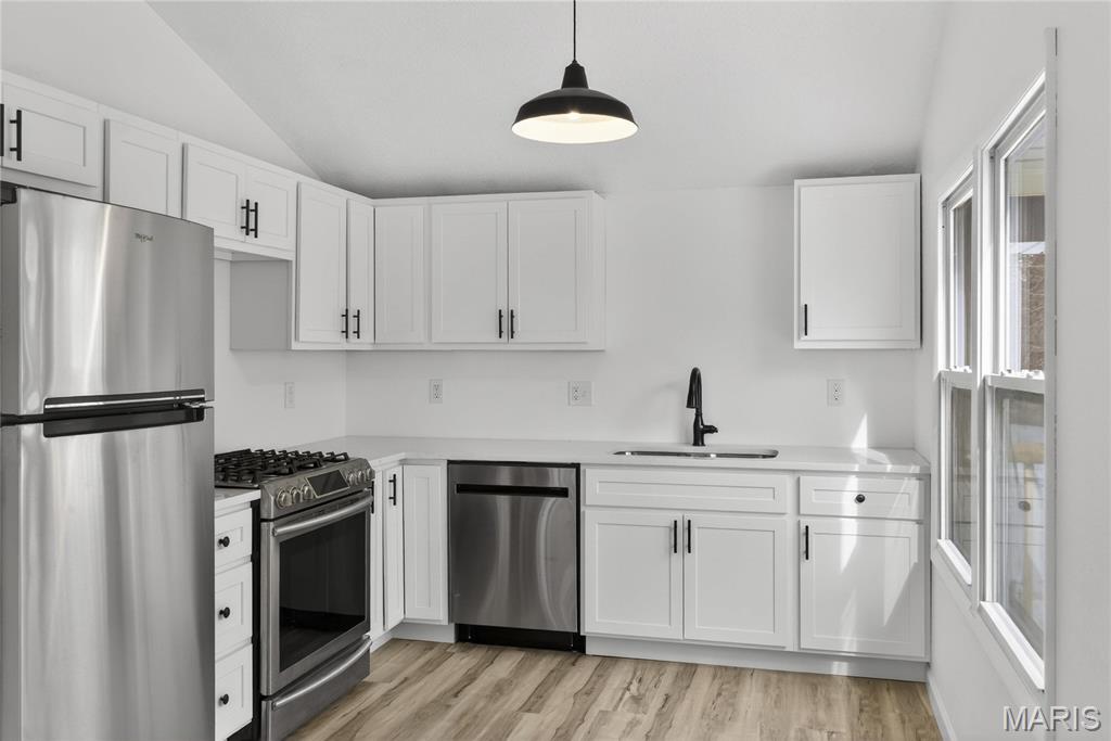 Mayer Wedgwood Green Pheasant Run 6 - Residential