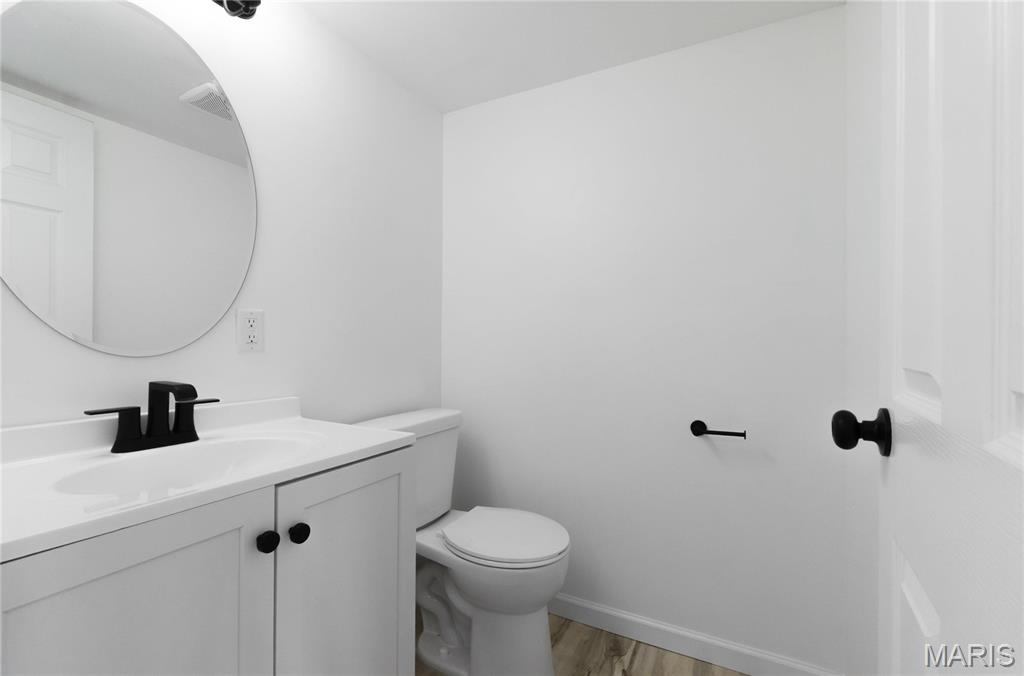 Mayer Wedgwood Green Pheasant Run 6 - Residential