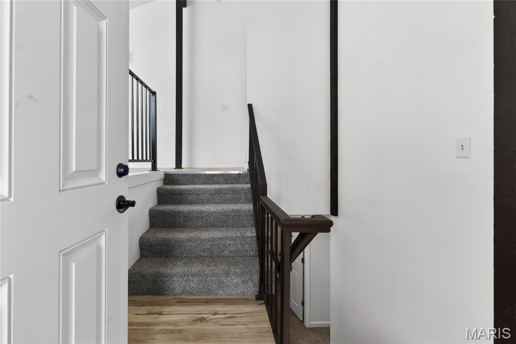 Mayer Wedgwood Green Pheasant Run 6 - Residential