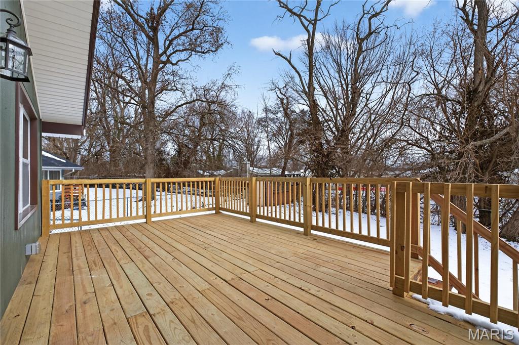 Mayer Wedgwood Green Pheasant Run 6 - Residential