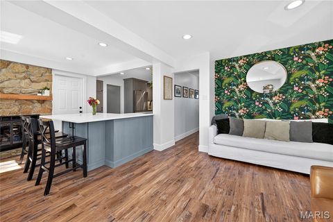 Tiny photo for 1020 Curran Avenue, Kirkwood, MO 63122 (MLS # 26012595)