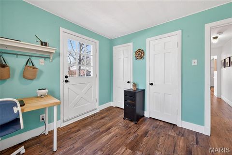 Tiny photo for 1020 Curran Avenue, Kirkwood, MO 63122 (MLS # 26012595)