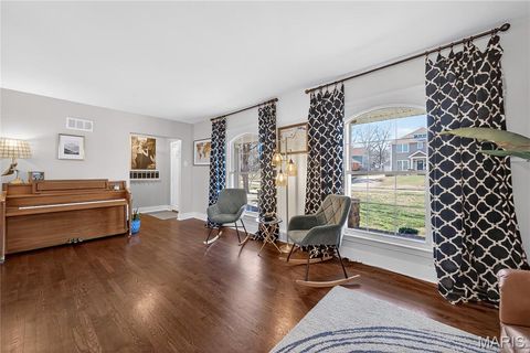 Tiny photo for 1020 Curran Avenue, Kirkwood, MO 63122 (MLS # 26012595)