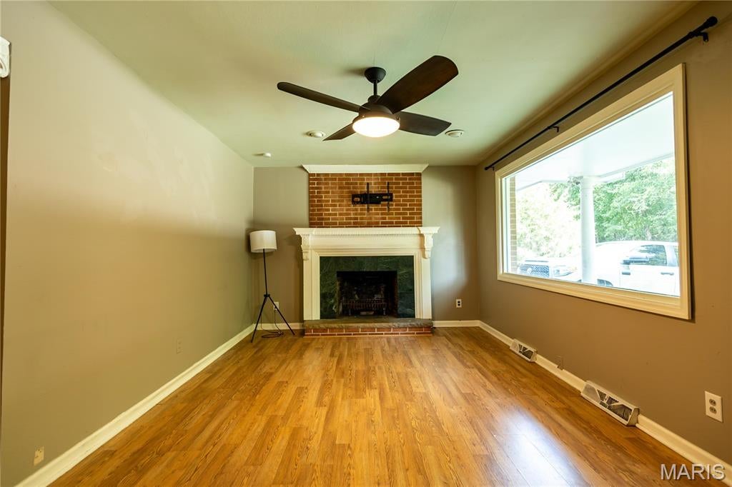 2035 Valmont Drive - Photo 4