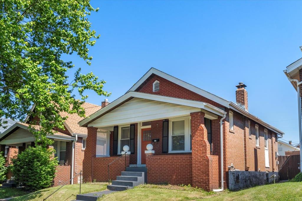 St Louis, Missouri 63116, United States, 2 Bedrooms Bedrooms, ,1 BathroomBathrooms,Residential,Pending,135666