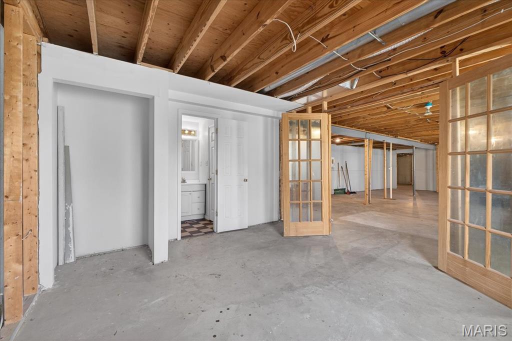 Aberdeen Village H - Residential