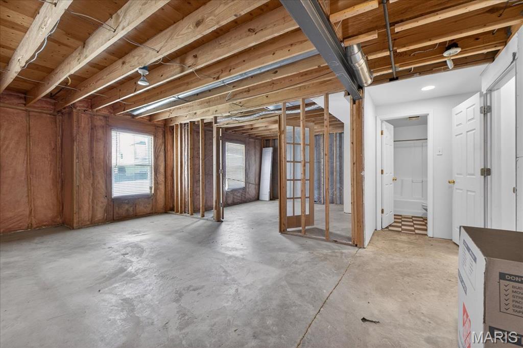 Aberdeen Village H - Residential