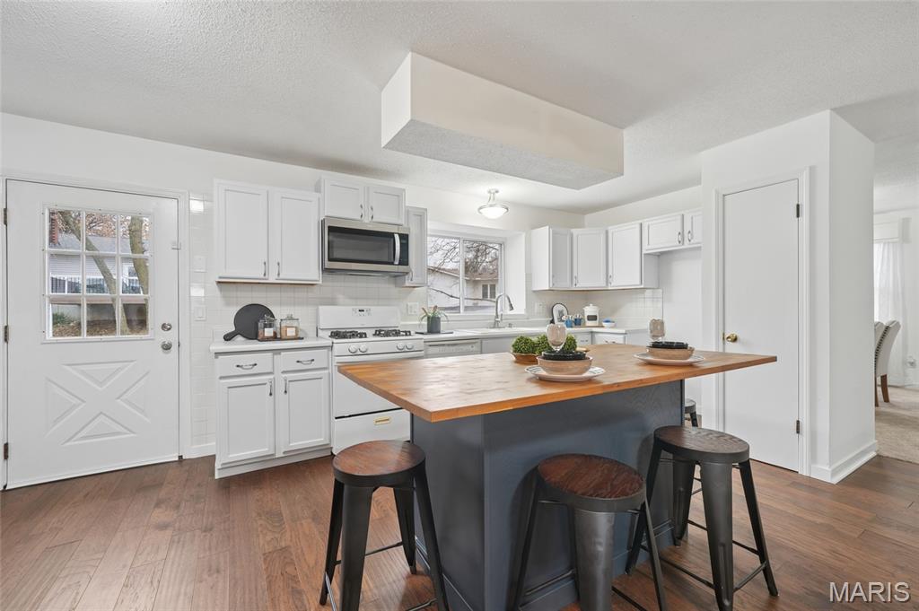 Oak Creek Hills #4 - Residential