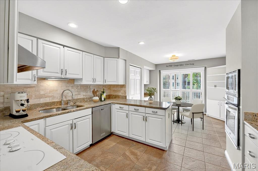 208 Ambridge Court 202