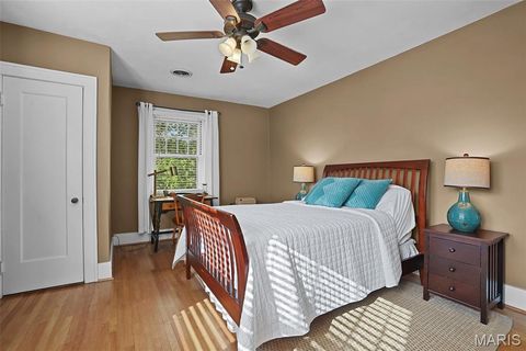 Tiny photo for 662 Fairview Avenue, Webster Groves, MO 63119 (MLS # 26021693)