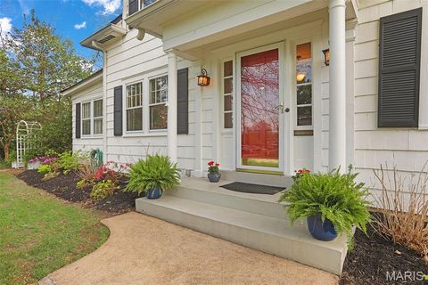 Tiny photo for 662 Fairview Avenue, Webster Groves, MO 63119 (MLS # 26021693)