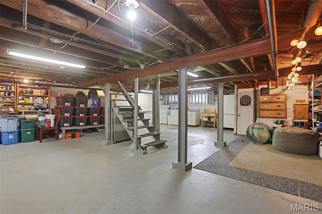 Clarks Add To Tuxedo Park - Residential