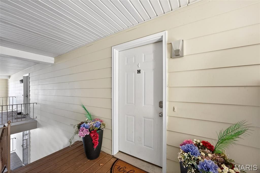 Photo of 1464 Hawks Nest Court #H, St Charles, MO 63303 (MLS # 26004117)