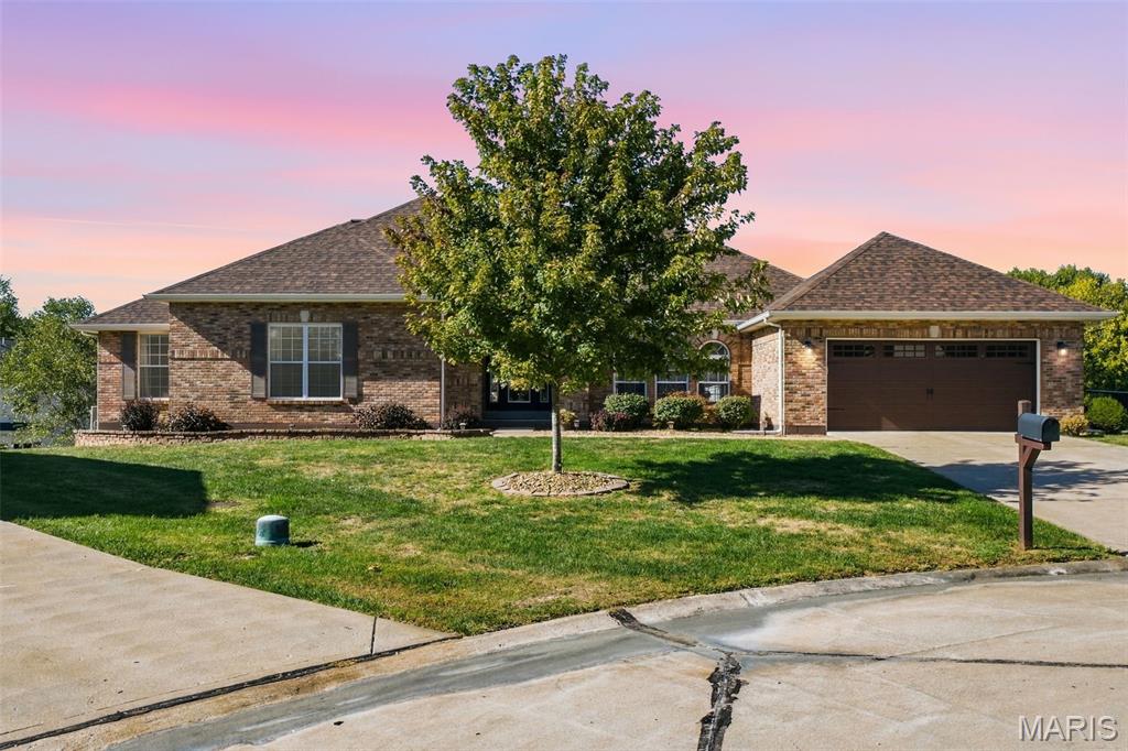 17 White Dove Ct