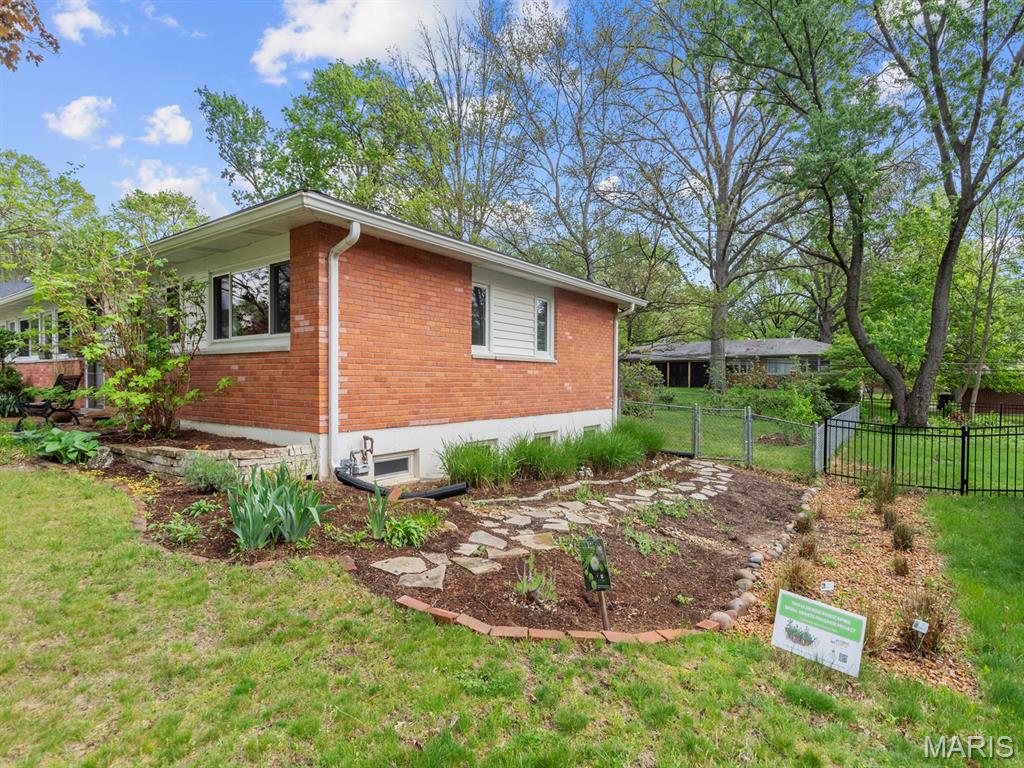 Hill-N-Dale - Residential